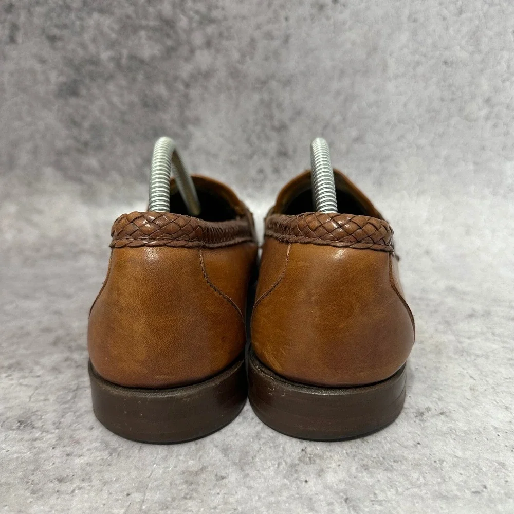 Allen Edmonds please see